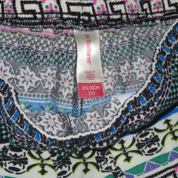 Colorful Aztec Shorts with Pockets - Picture 8 of 10